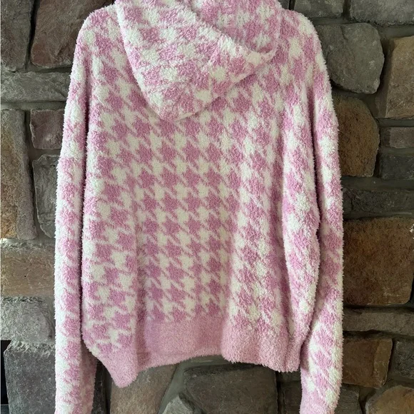 SKIMS Pink and White Cozy Hoodie - Picture 2 of 5